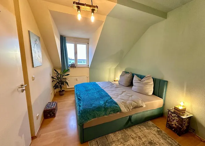 Zwischen Leipzig Und Cospudener Hohe Gaeste Apartament *